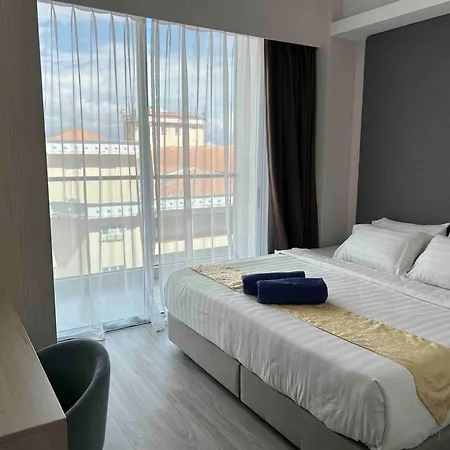 Aru Suites Kota Kinabalu Exterior photo